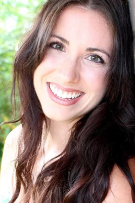 lauren-headshot
